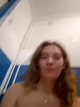 sweetsophie69's Live XXX Chat