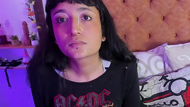 MeowMota_: онлайн-секс-чат