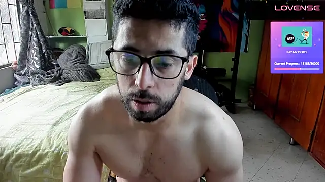 irokdan891's Live XXX Chat