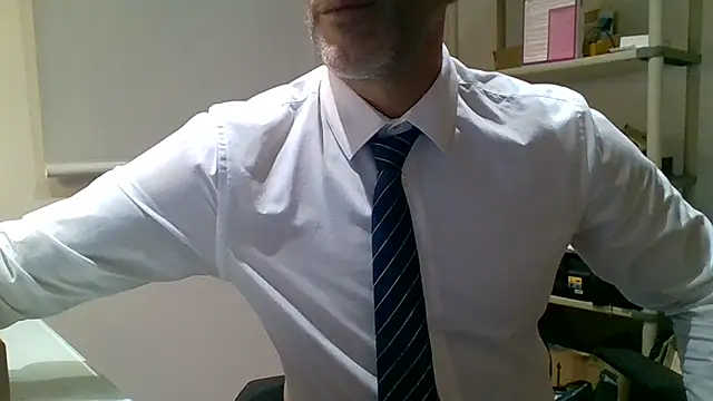 66MA69's Live XXX Chat