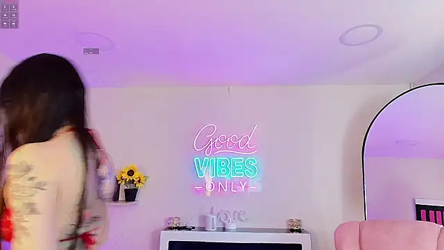 Alice_Vixen Obrolan Langsung XXX