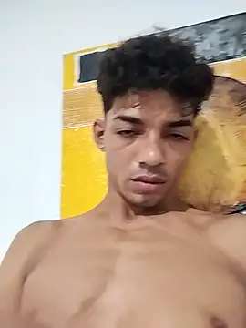 Brayanellatino's Live XXX Chat