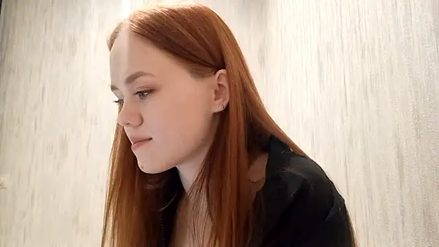 Chat XXX en directo de CloverDrews