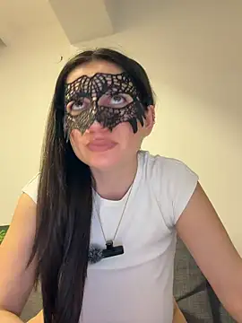 Онлайн чат XXX KnellForQueen