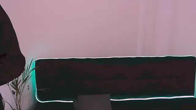 Онлайн чат XXX juliieta_liveee