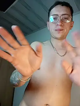 Emmanuel_Lust's Live XXX Chat