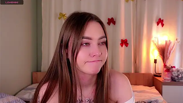 Chat XXX en directo de LorileeRuetz