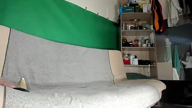 viraglaci18@xh Chat XXX in diretta