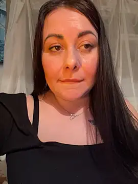 DaisyStreet's Live XXX Chat