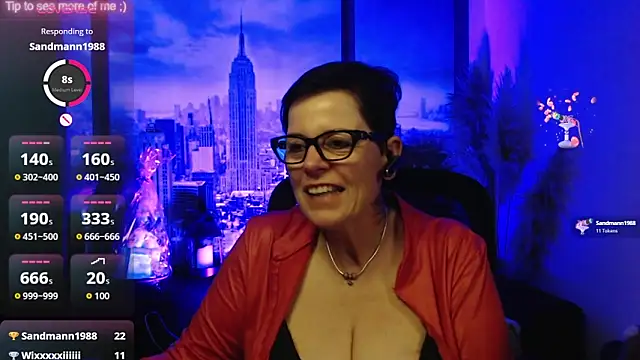 ninarandmann Adlı Modelin Canlı XXX Sohbeti