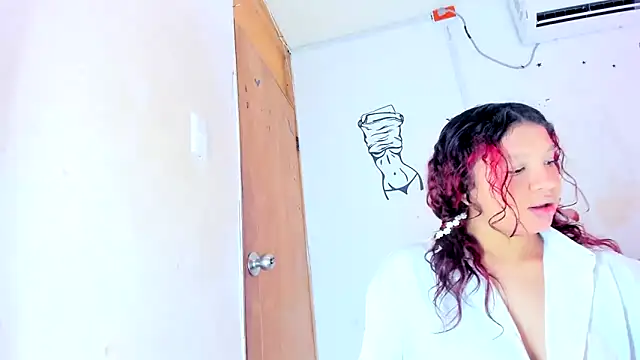 Emily_Coper18 라이브 XXX 채팅