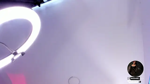 Chat +18 de Lissy__Addams ao vivo