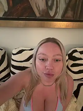 misstitmouseofficial: απευθείας συνομιλία ΧΧΧ