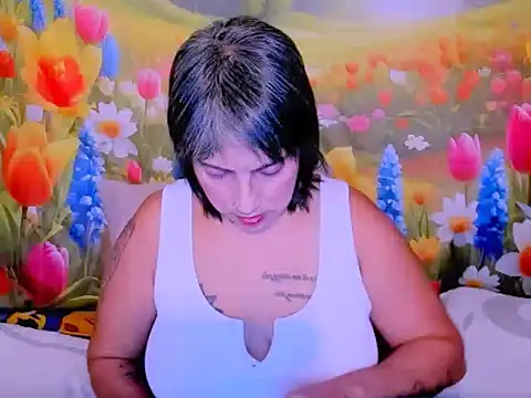 indianroxy Chat XXX live