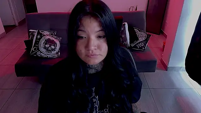 Unatatuada live XXX chat