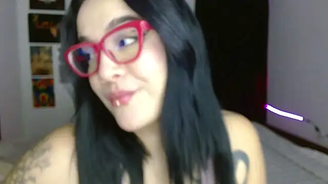 Nova-Satela Live XXX-Chat