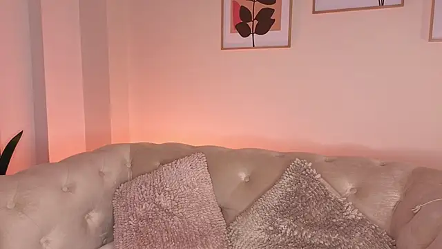 DahianaWalcott's Live XXX Chat