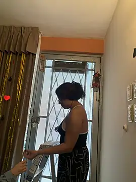 LaHijaDelPecado's Live XXX Chat