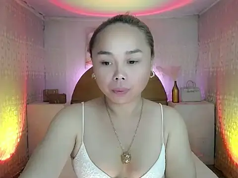 MissChannelX Show in webcam