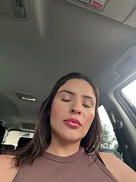 SofiaGomez444's Live XXX Chat