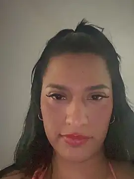 Chat XXX Live KorinaKovaa