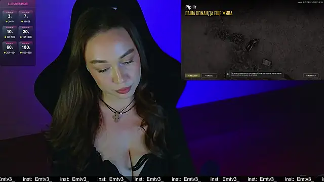 Emili1- 现场XXX聊天