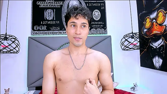 buddy_whitte 即時 XXX 聊天