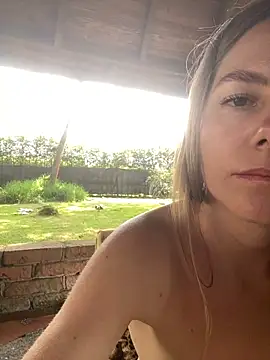 Angiehuston1 现场XXX聊天