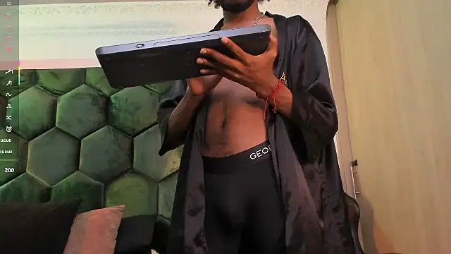 AllexJacob 即時 XXX 聊天