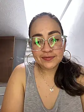 alisbloom élő XXX-chatje