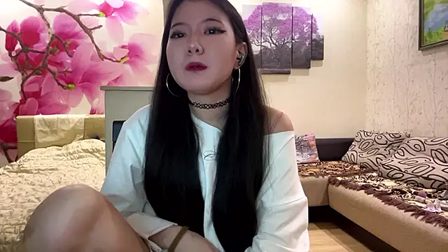 MaeRaads live XXX chat