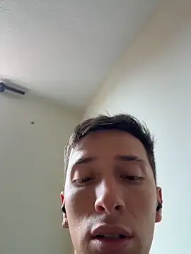 Thiago_Jones1 即時 XXX 聊天