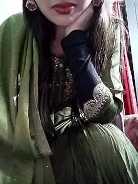 Noor_Darliing Chat XXX in diretta