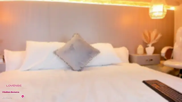 AmyColman_: онлайн-секс-чат