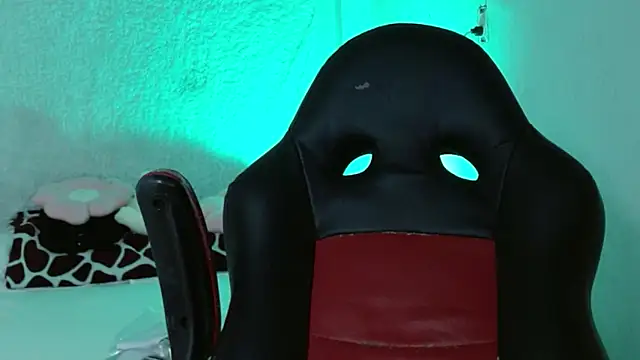 hantonella_'s Live XXX Chat