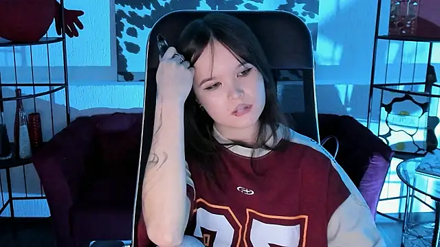 แชท XXX สดของ Elainebeness