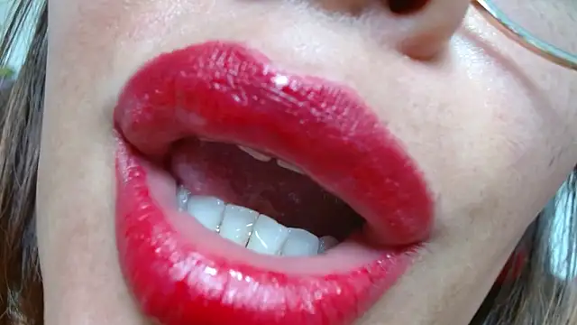 miss_evoleth2 Adlı Modelin Web Kamerası Şovu