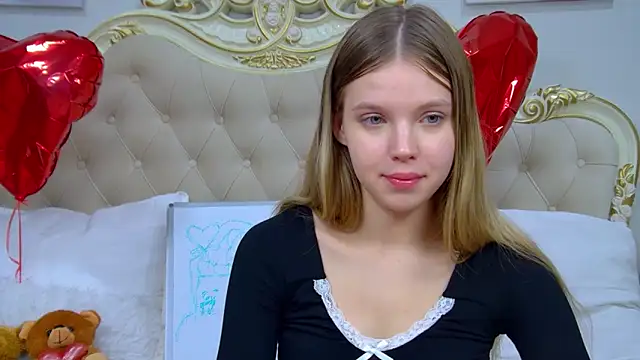 HallyBradley Adlı Modelin Canlı XXX Sohbeti