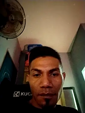 UcEng_Lab 라이브 XXX 채팅