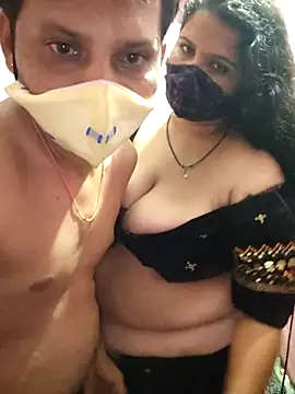 gujjuhotcouple – Kamerová šou