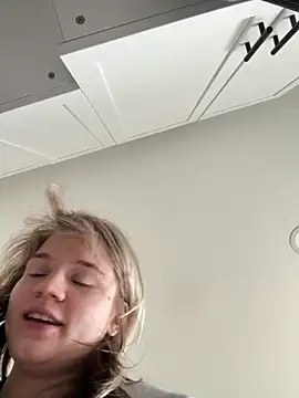 Chat XXX en directo de Cutiepiespanks