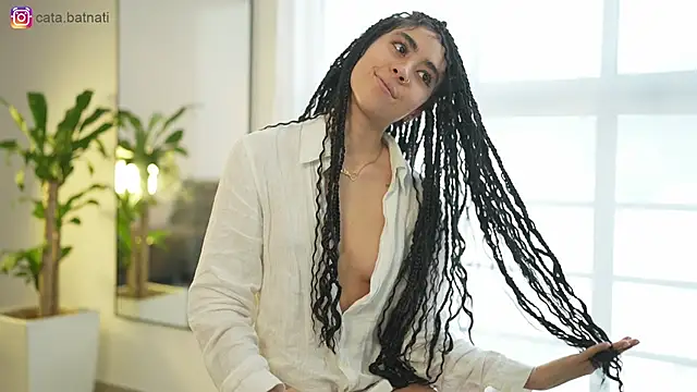 cata_batnati Adlı Modelin Canlı XXX Sohbeti