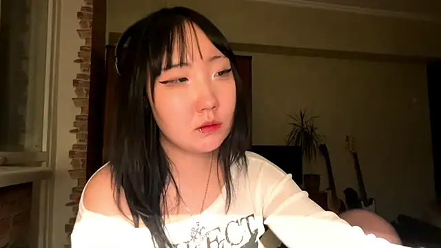 Yunananaa: онлайн-секс-чат