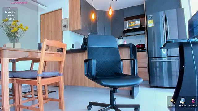 fitnolan Adlı Modelin Canlı XXX Sohbeti