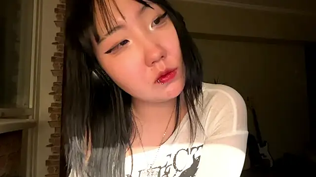 แชท XXX สดของ Yunananaa