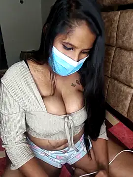 Webkamerová show Richa_Sharma321