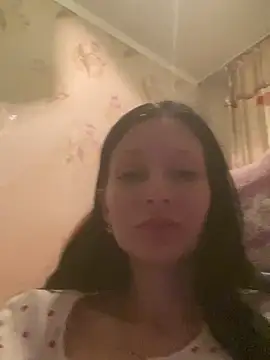 Chat +18 de Starry_Siren ao vivo