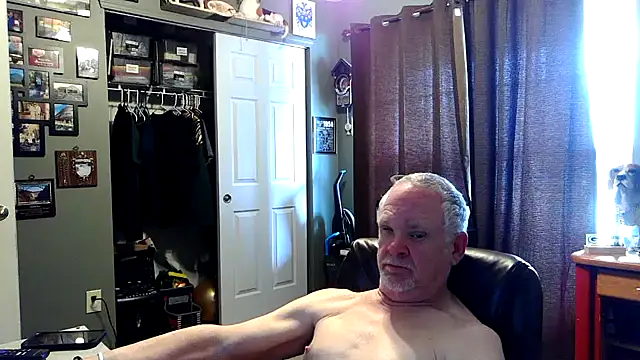nobledadn Live XXX chat