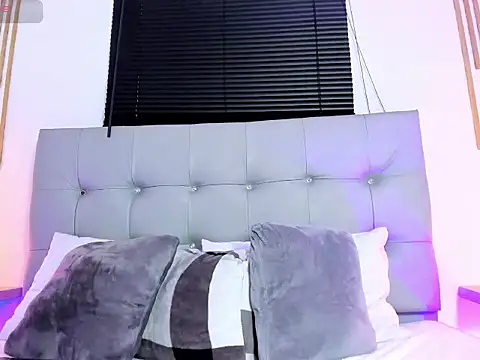 Czat XXX na żywo – _aithanaa_