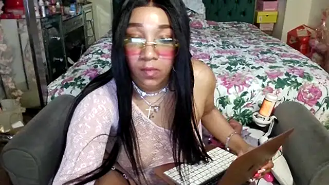 Czat XXX na żywo – mzpretty444